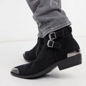 NWOT — Western Chelsea Black Suede Boots with Buckle and Metallic Accent Size 12